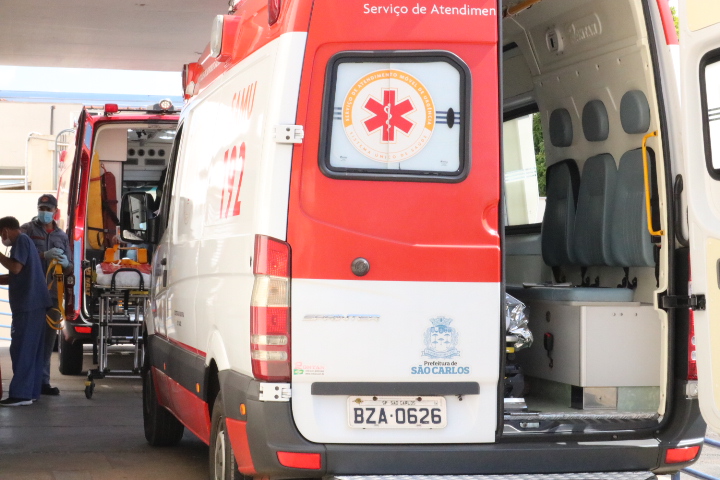 foto máquina esfaqueado 011