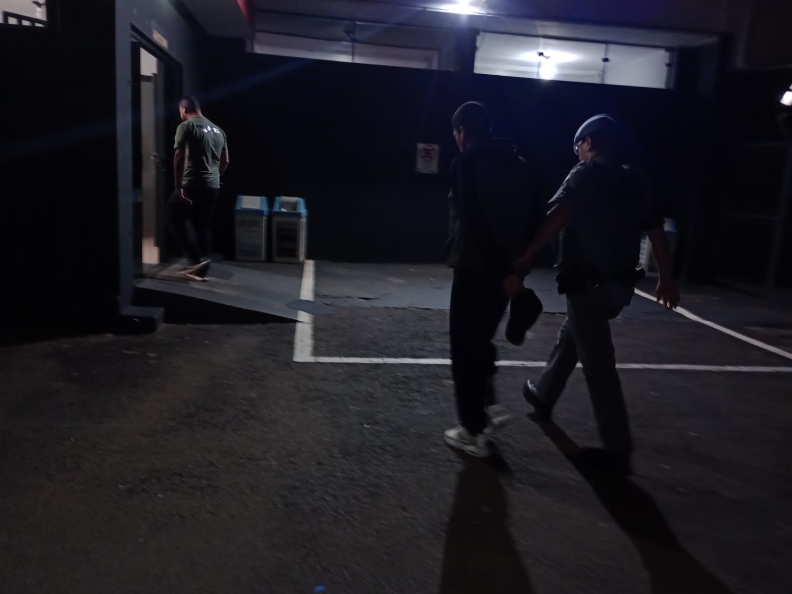 76d1b079-181c-459d-a8db-fb514e459d07