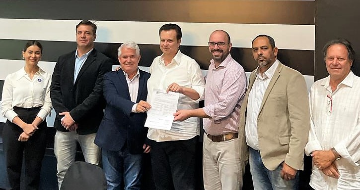 f3ad31d3-9b99-454f-b240-7440a5d5a4ca