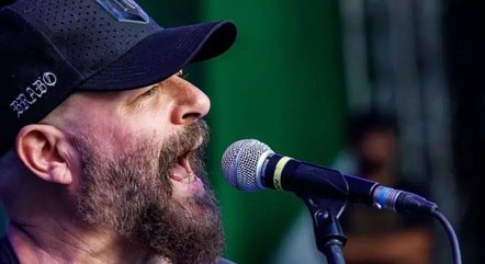 mingau-e-baixista-do-ultrage-a-rigor-desde-1999-03092023024058199