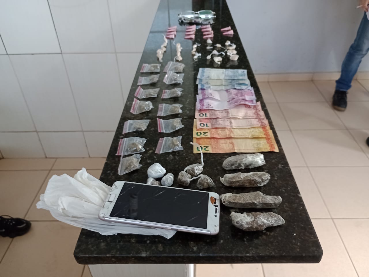 64449060-ed53-45f4-9e67-698b003cdd61 (1)