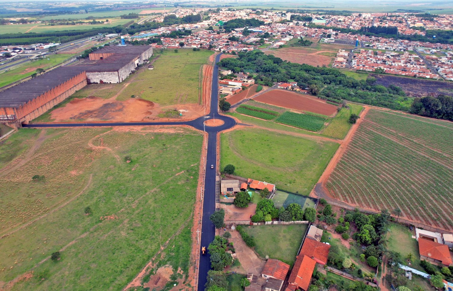 b77b7161-e132-48fc-97a4-0ea7c08deb16