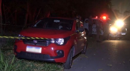 dois-corpos-foram-encontrados-dentro-de-um-carro-em-sp-01102023182041031