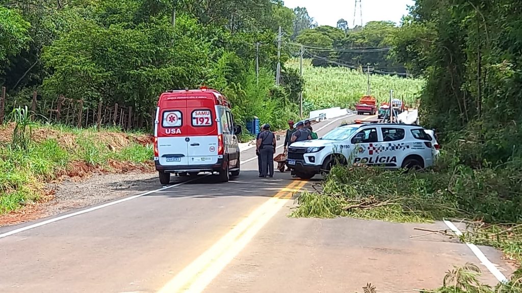 Trabalhador Morre Em Acidente De Trabalho Comando Vp 4765