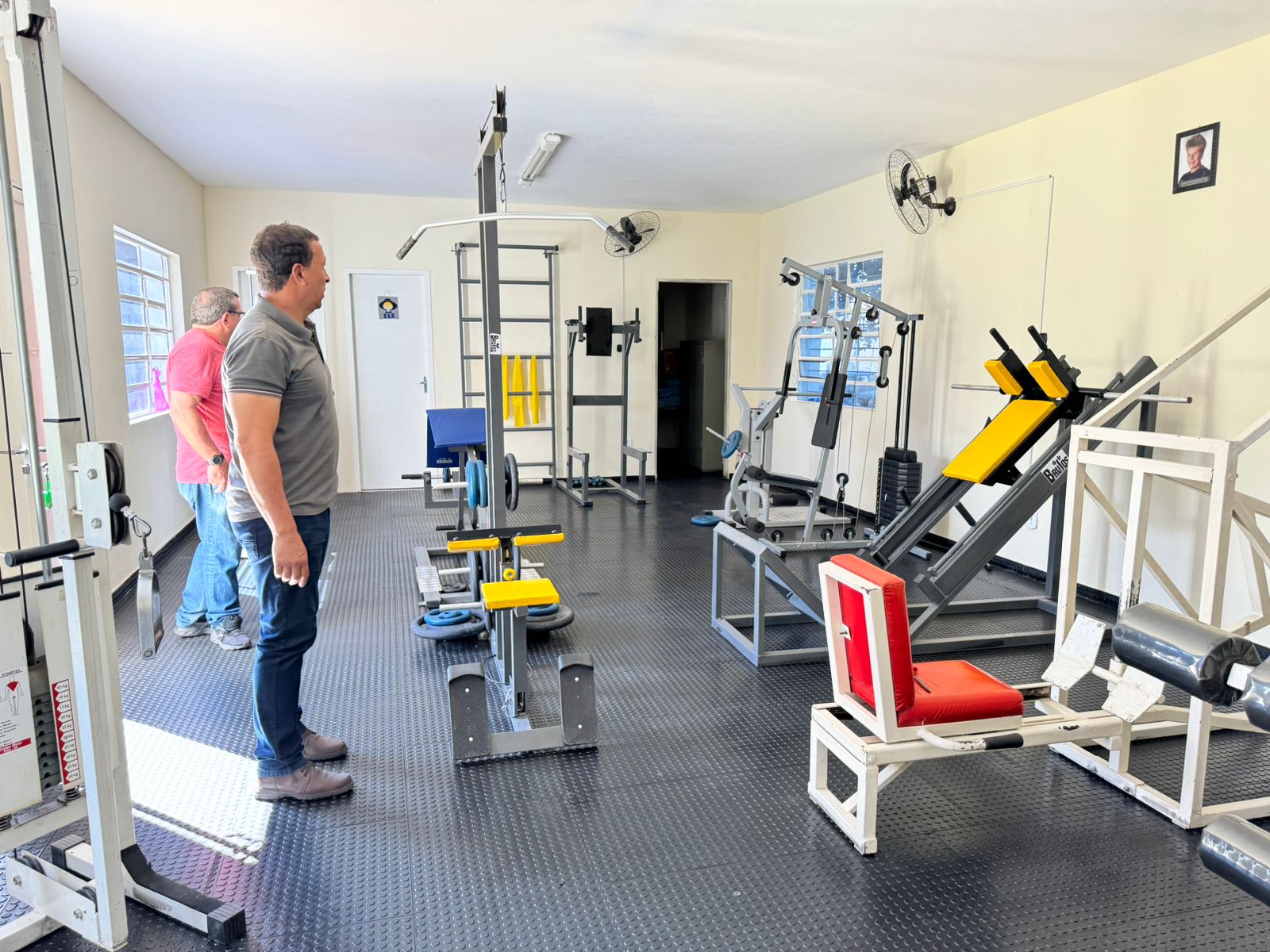 d42c1a5c-a90e-42c6-93da-372a6f8f5f88