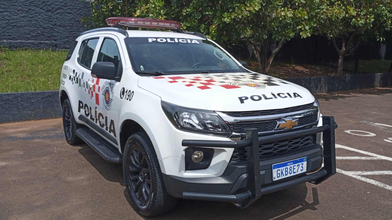 2e28fa6d-c961-4316-b253-fcc93deeba74