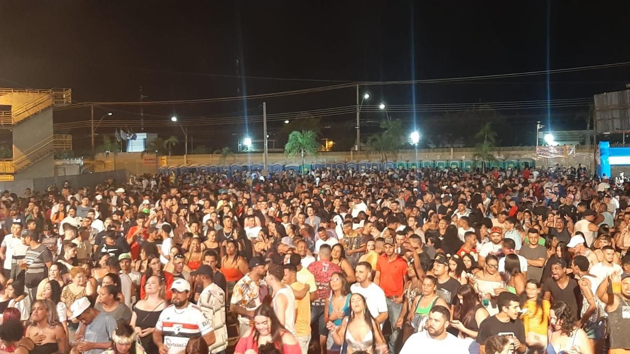 8dbc9e76-6626-4829-b8f0-c1039114554a