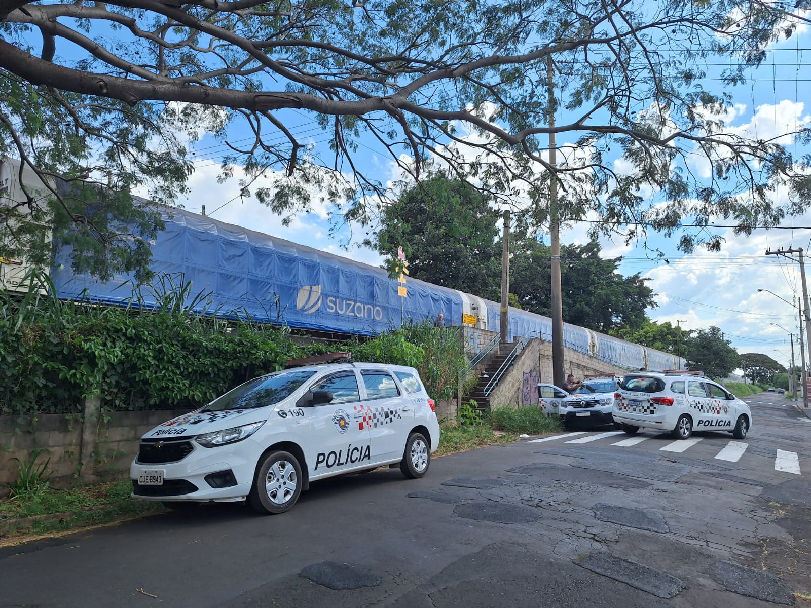 e3ac7bd2-e0a9-48e8-b40a-62ca31a1e693