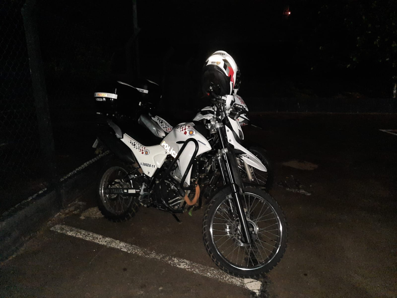 438c4f08-67a1-476f-8772-174049697064