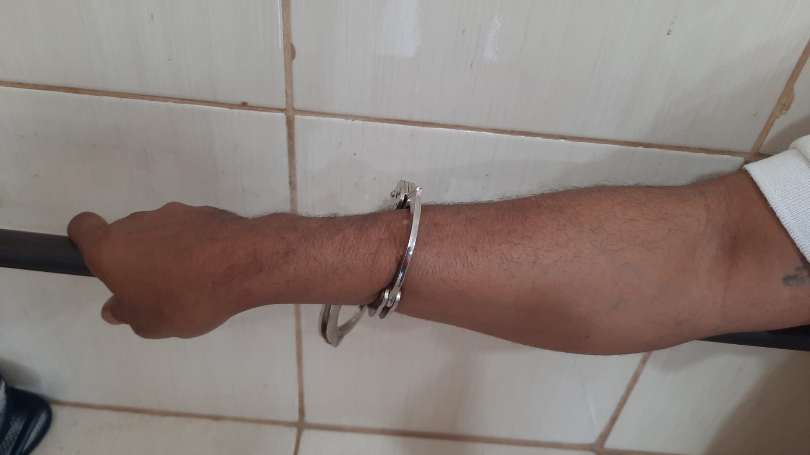 58378980-5377-4f1b-979d-e0acec145089