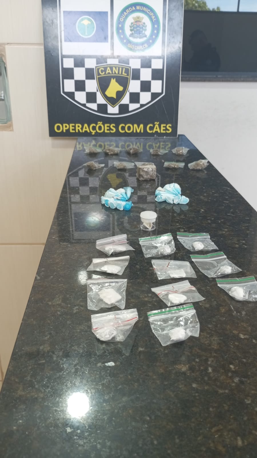 7ecb02bd-1523-4940-8e96-9206aaef8623