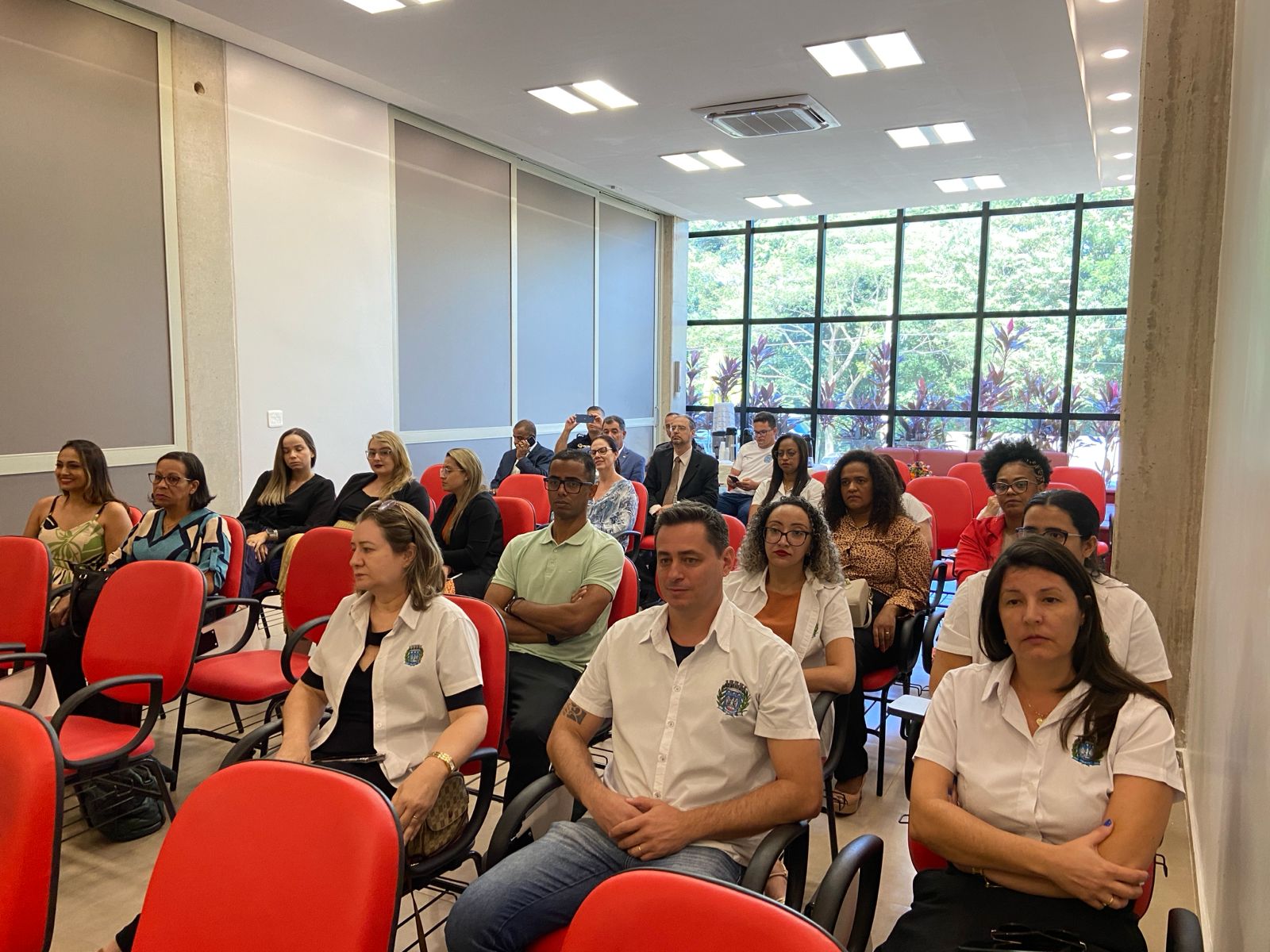 c983bb80-198e-449d-b89e-ac45698a6a17