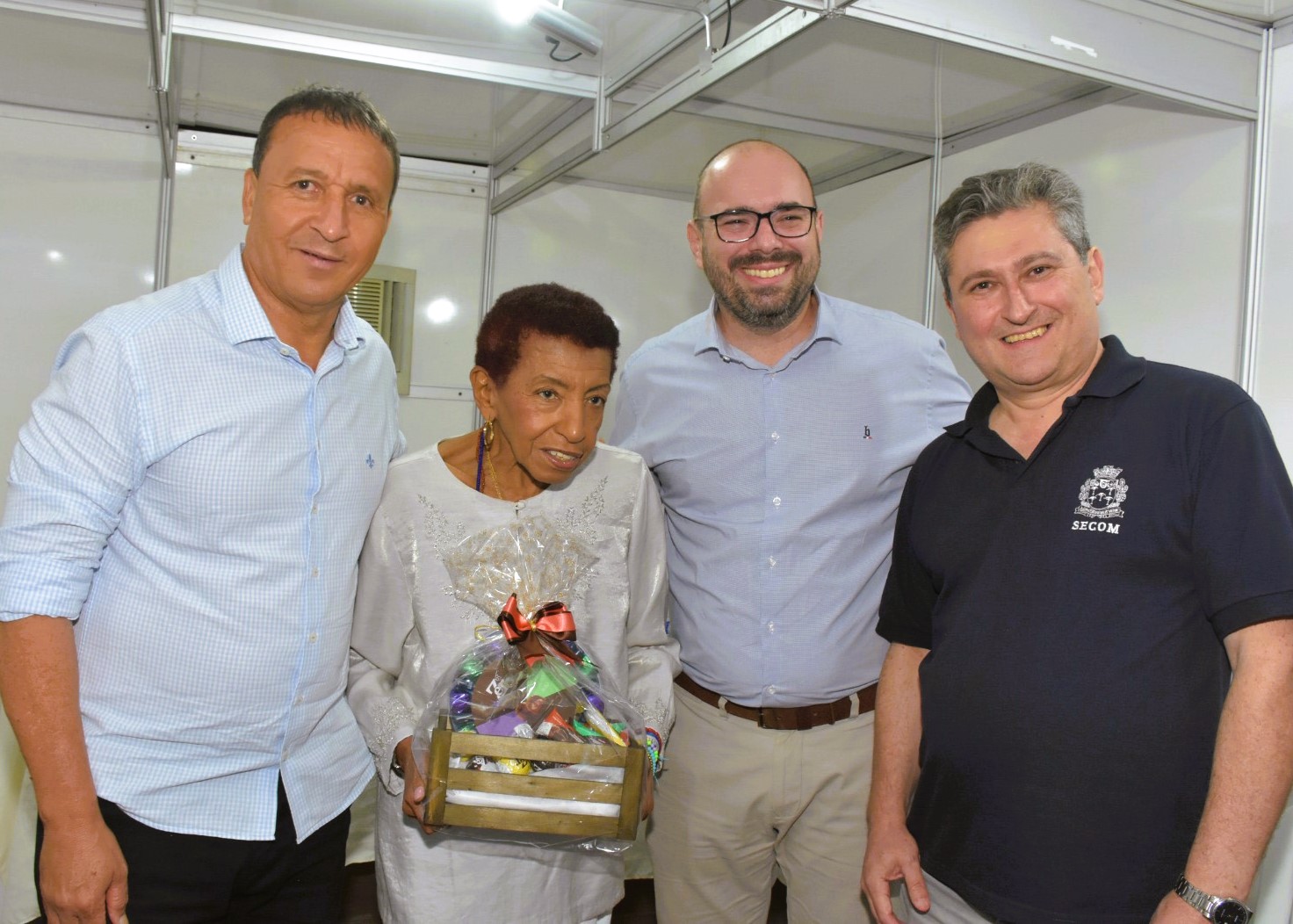 d3e86f20-6d07-4b62-b0a5-a8634c24a8d5