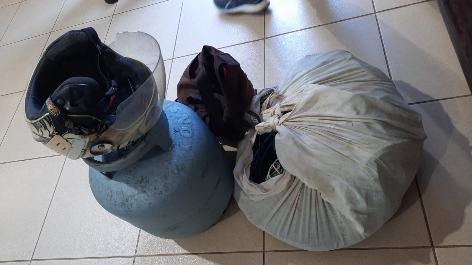 34569588-8718-40a1-b7a0-0613f9a672b5