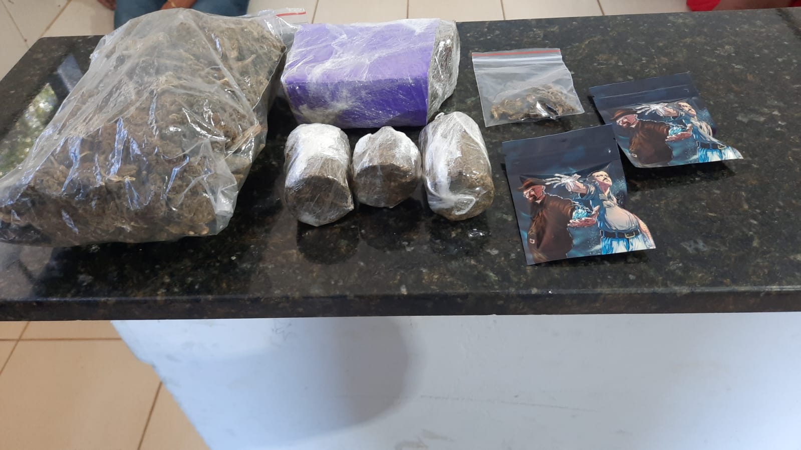 f1817842-2f2a-41c3-8e0f-3a136b52230a