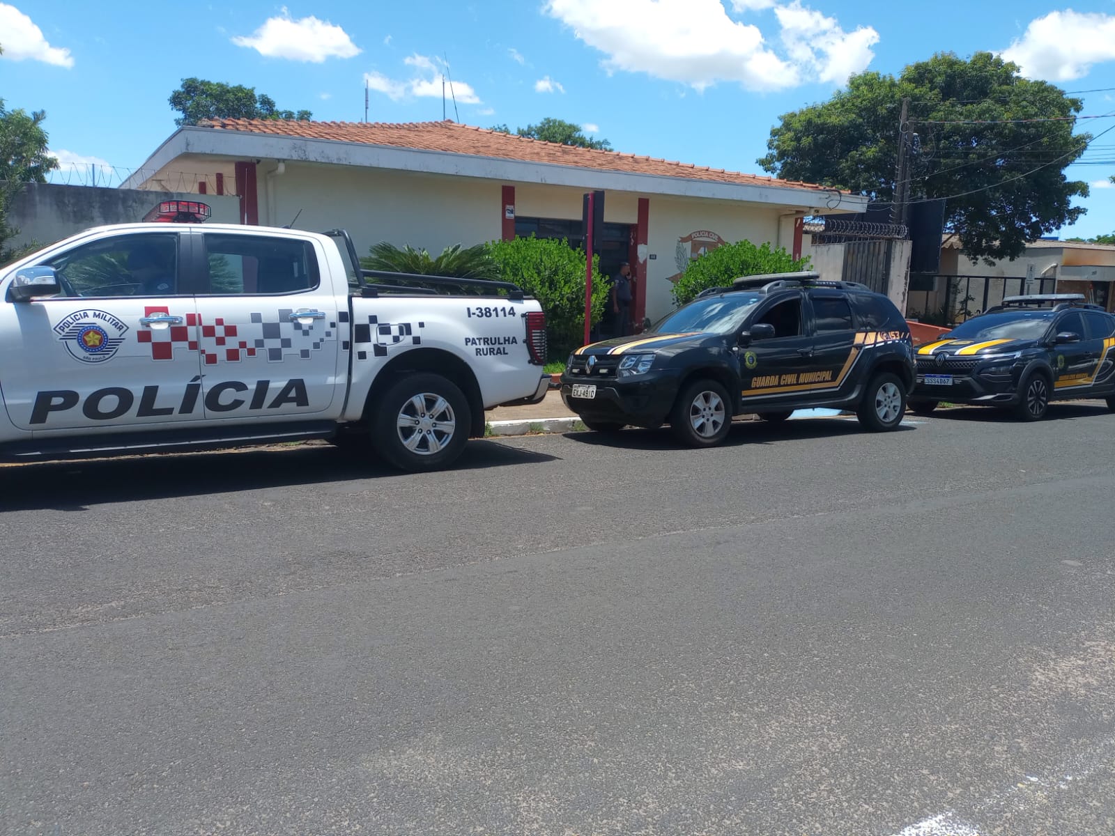 0fb57297-c273-4e91-904a-8dbf27ae9f39