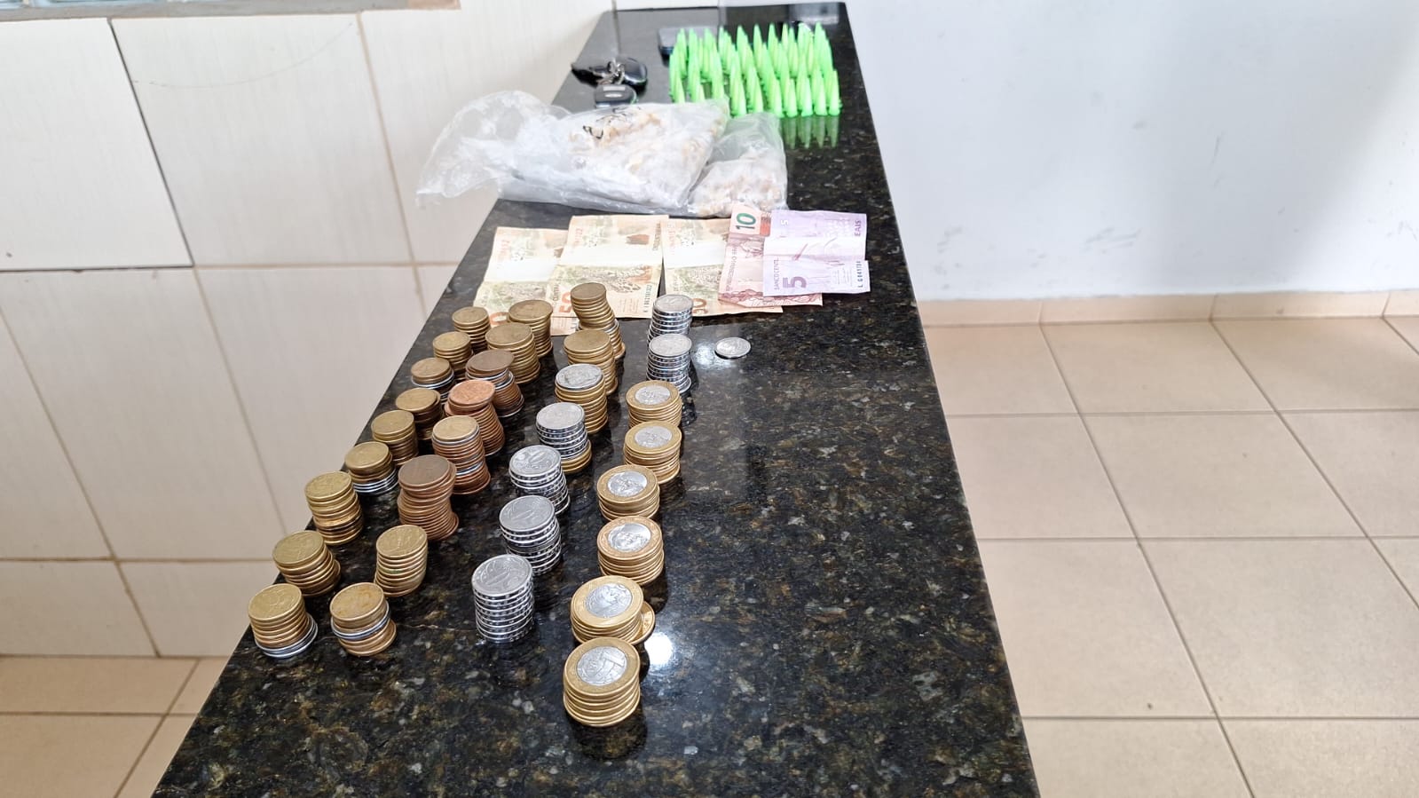 7598f805-0785-451f-a26e-7ceaef6f7811