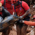 Chuvas deixam ao menos 30 mortos e rastro de destruição em MG