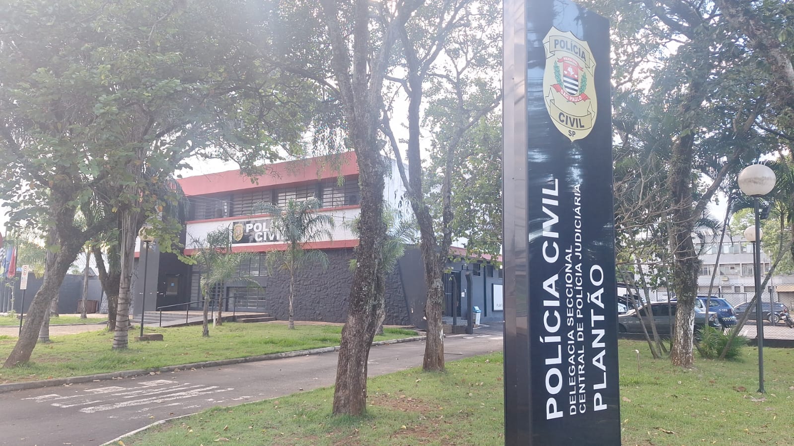 26985716-7aa4-4fc5-8bcf-267c9058d003