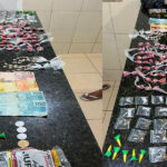 PM detém dupla e apreende drogas no bairro Antenor Garcia