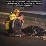 Tristeza: socorrista do SAMU chora ao lado do corpo do filho morto em acidente