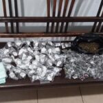 Operação policial aprende drogas no CDHU