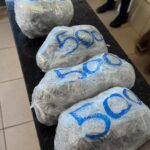 Força Tática detém indivíduos e apreende drogas em carro de aplicativo