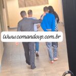 URGENTE: casal suspeito de matar mulher motorista de aplicativo chega na DIG, vídeo