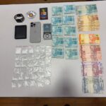 Suspeito é preso por tráfico de drogas pela Polícia Militar em Dourado